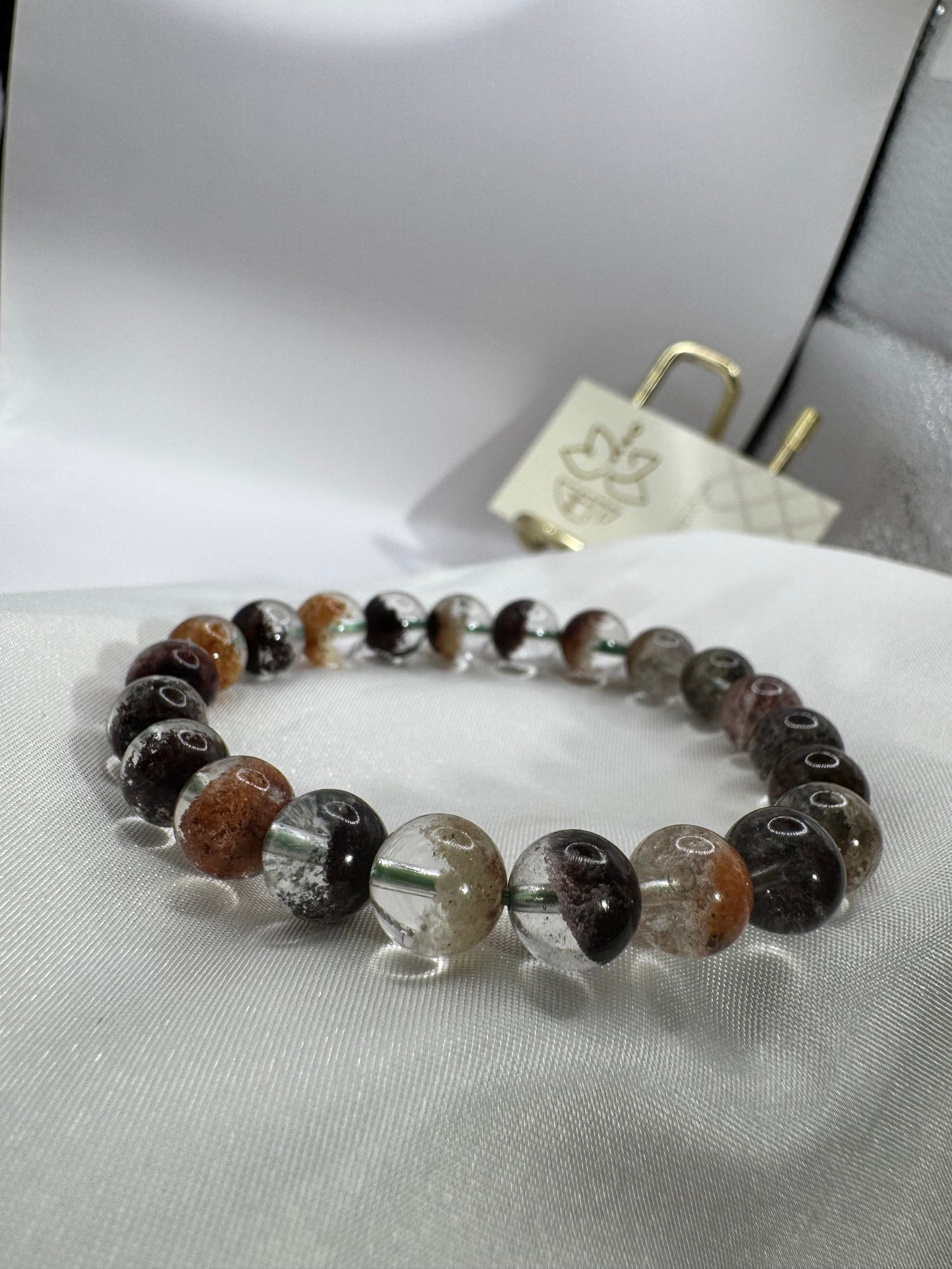 Phantom Quartz - Thạch Anh Ưu Linh