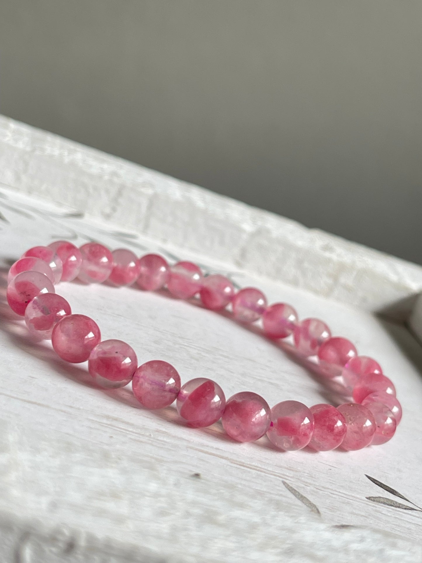 Rhodonite In Quartz - Đá Tường Vi