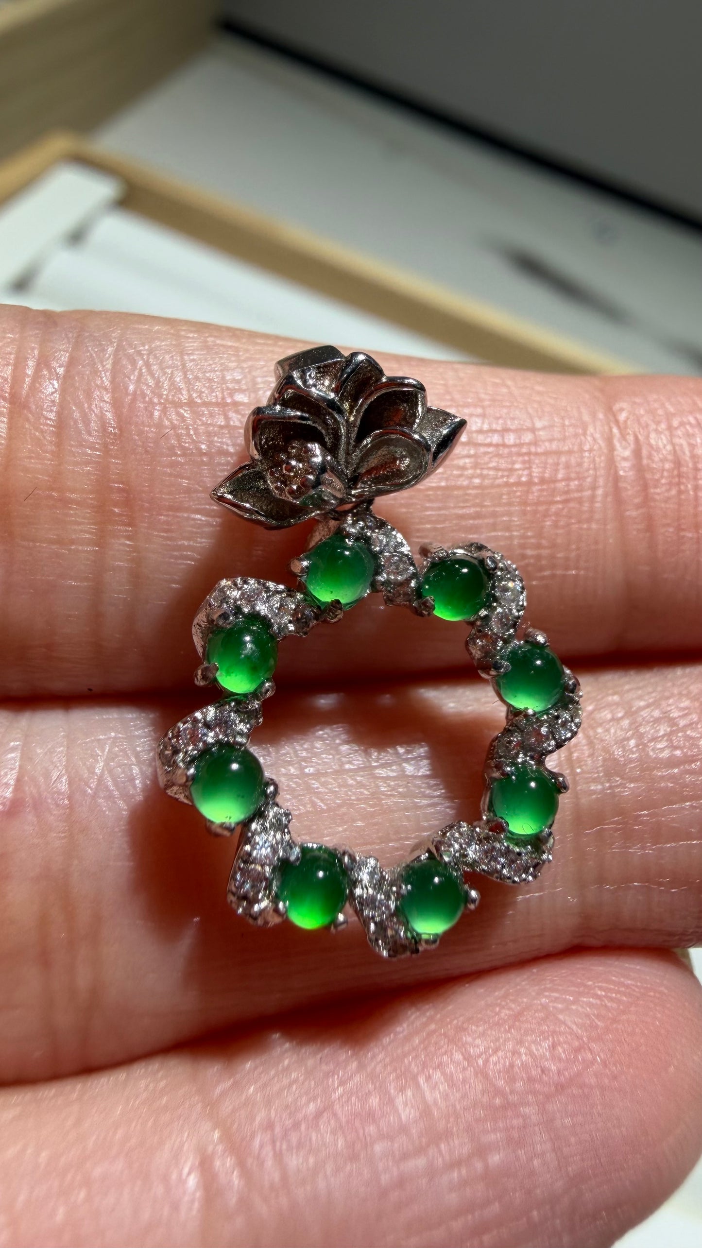 Guatemalan Green Jadeite Floral Wreath Pendant – Natural Grade A Jade & S925 Silver