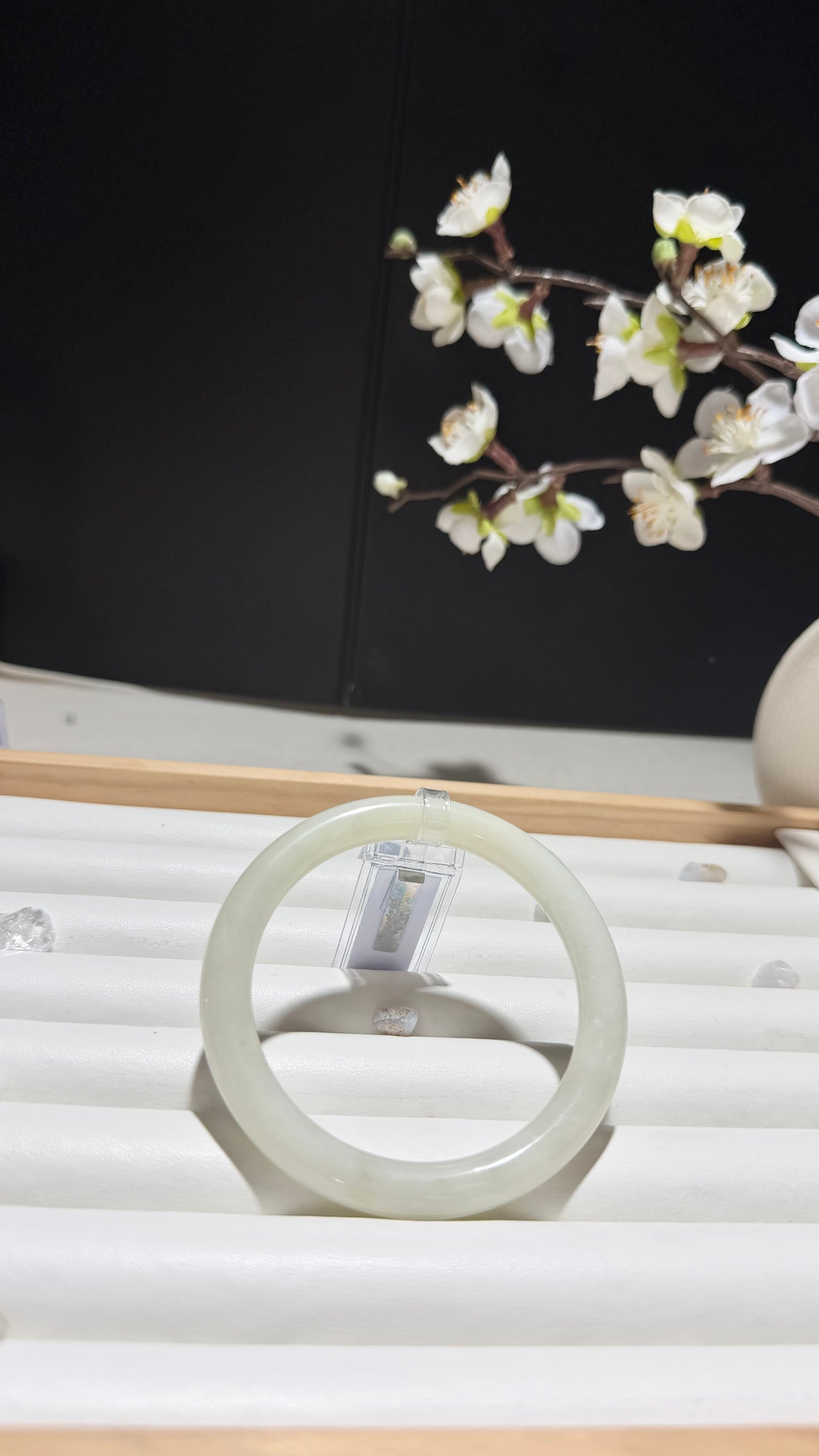 Natural White Nephrite Jade Bangle | Classic Elegance