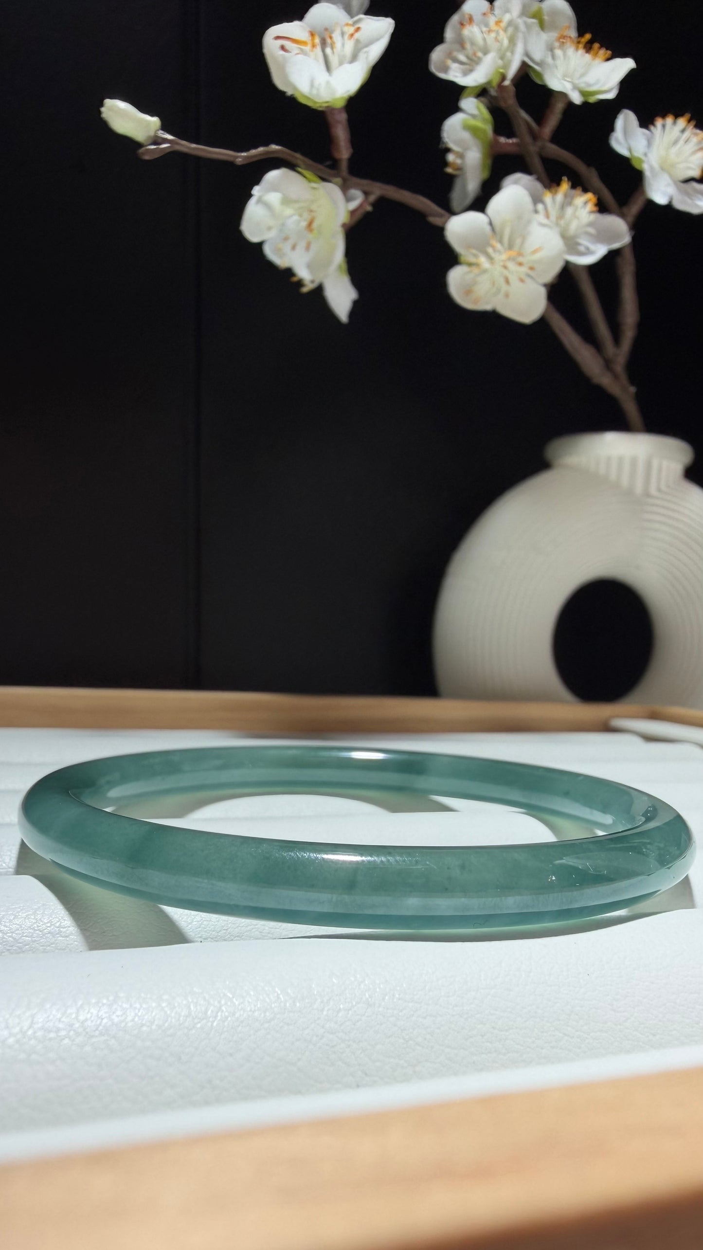 Icy Guatamalan Jadeite Jade Bangle