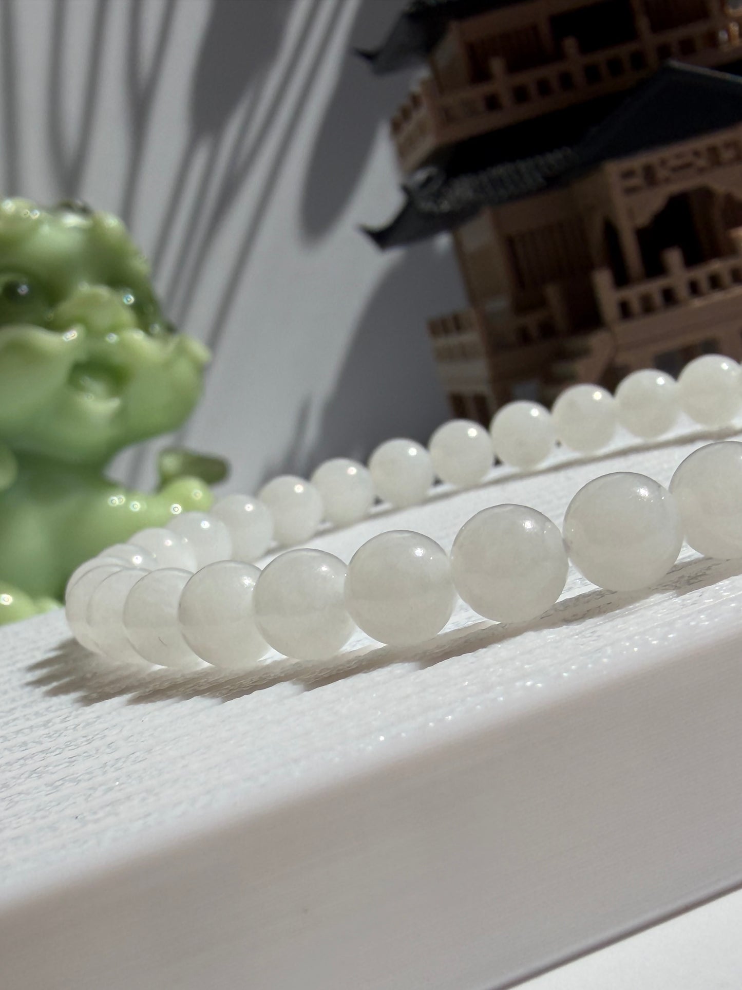 Pure white Jadeite Jade - Bạch Ngọc