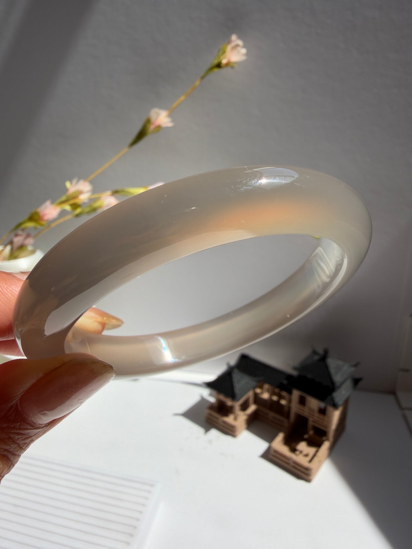 Natural Agate Bangle Soft Grey Serenity