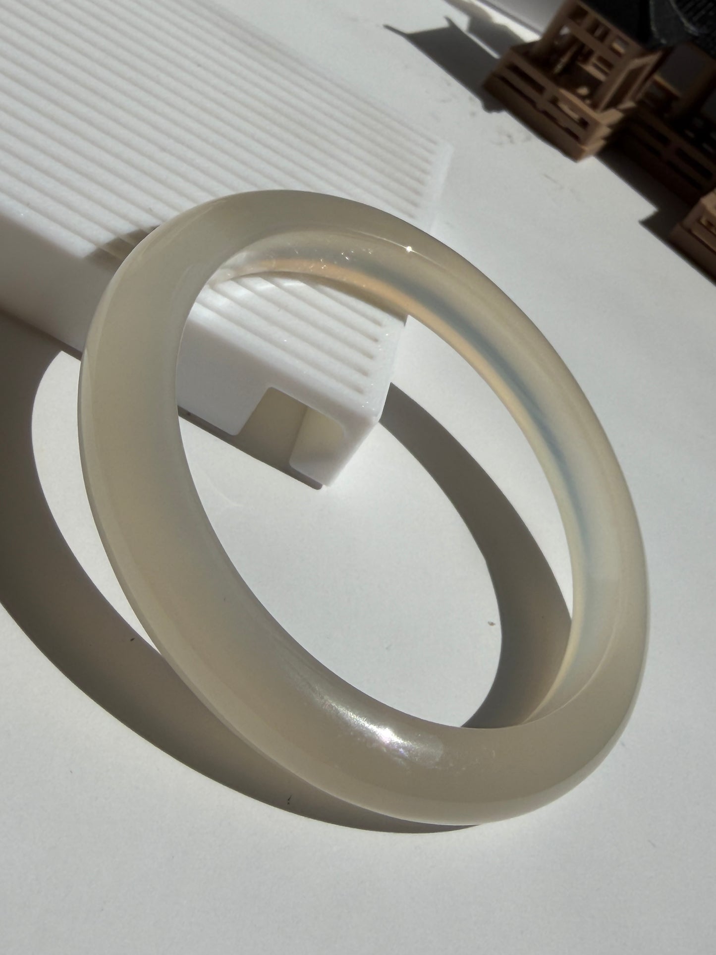 Natural Agate Bangle Ivory Glow