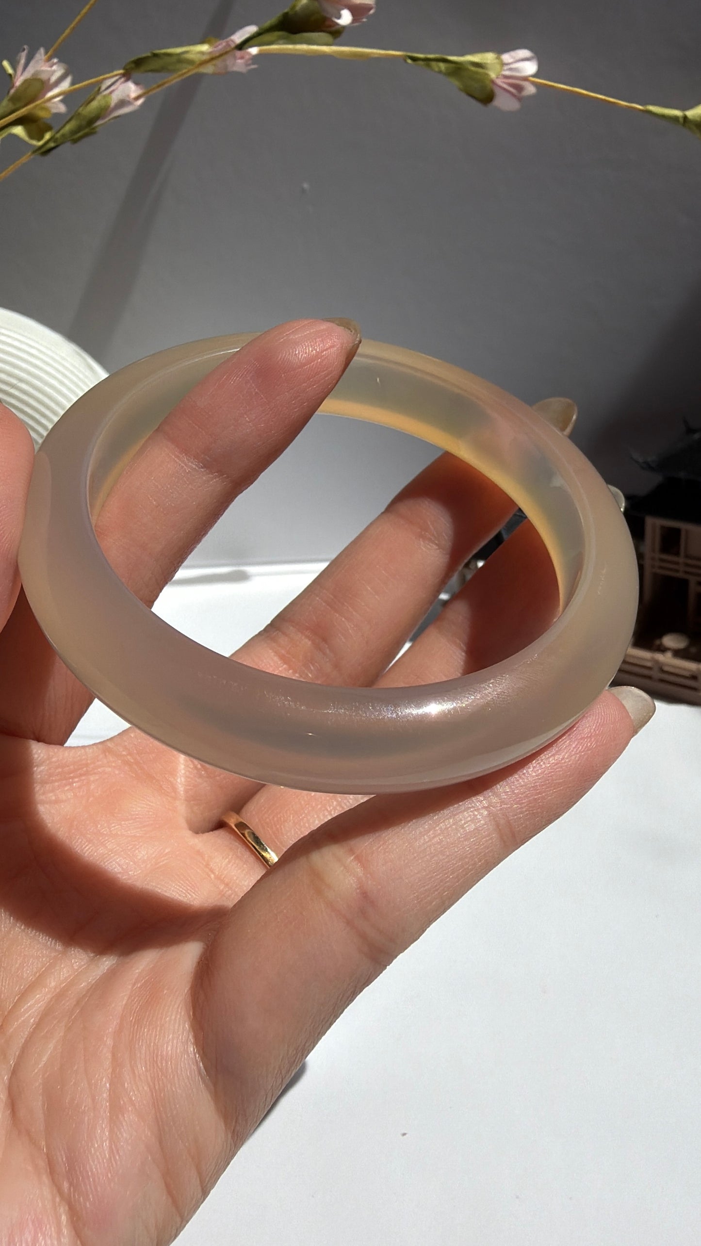 Natural Agate Bangle Golden Amber Radiance
