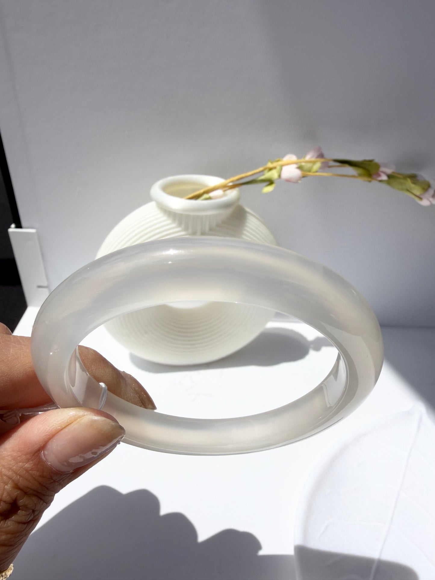 Natural Agate Bangle – Moonlit Silk