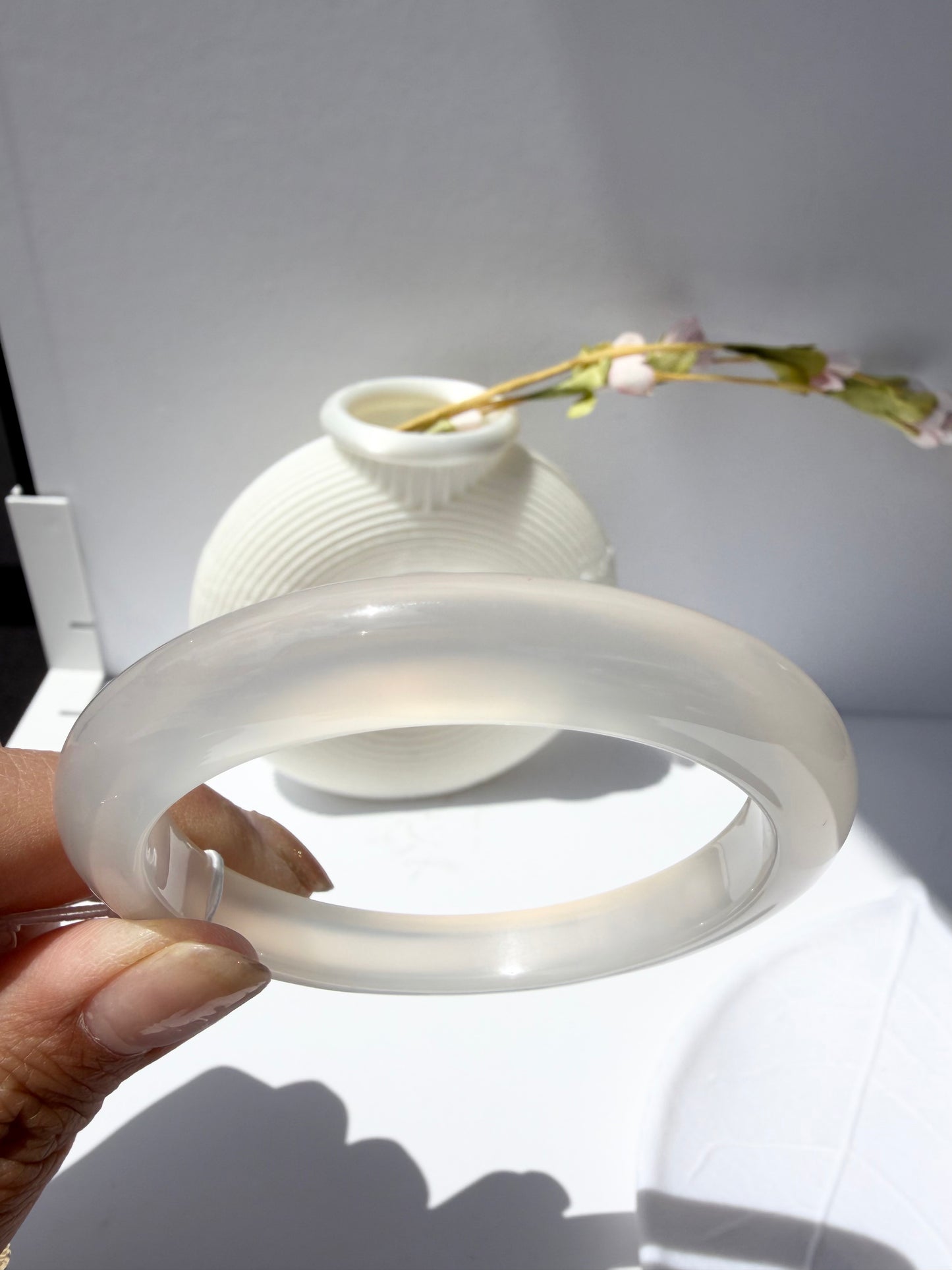 Natural Agate Bangle – Moonlit Silk