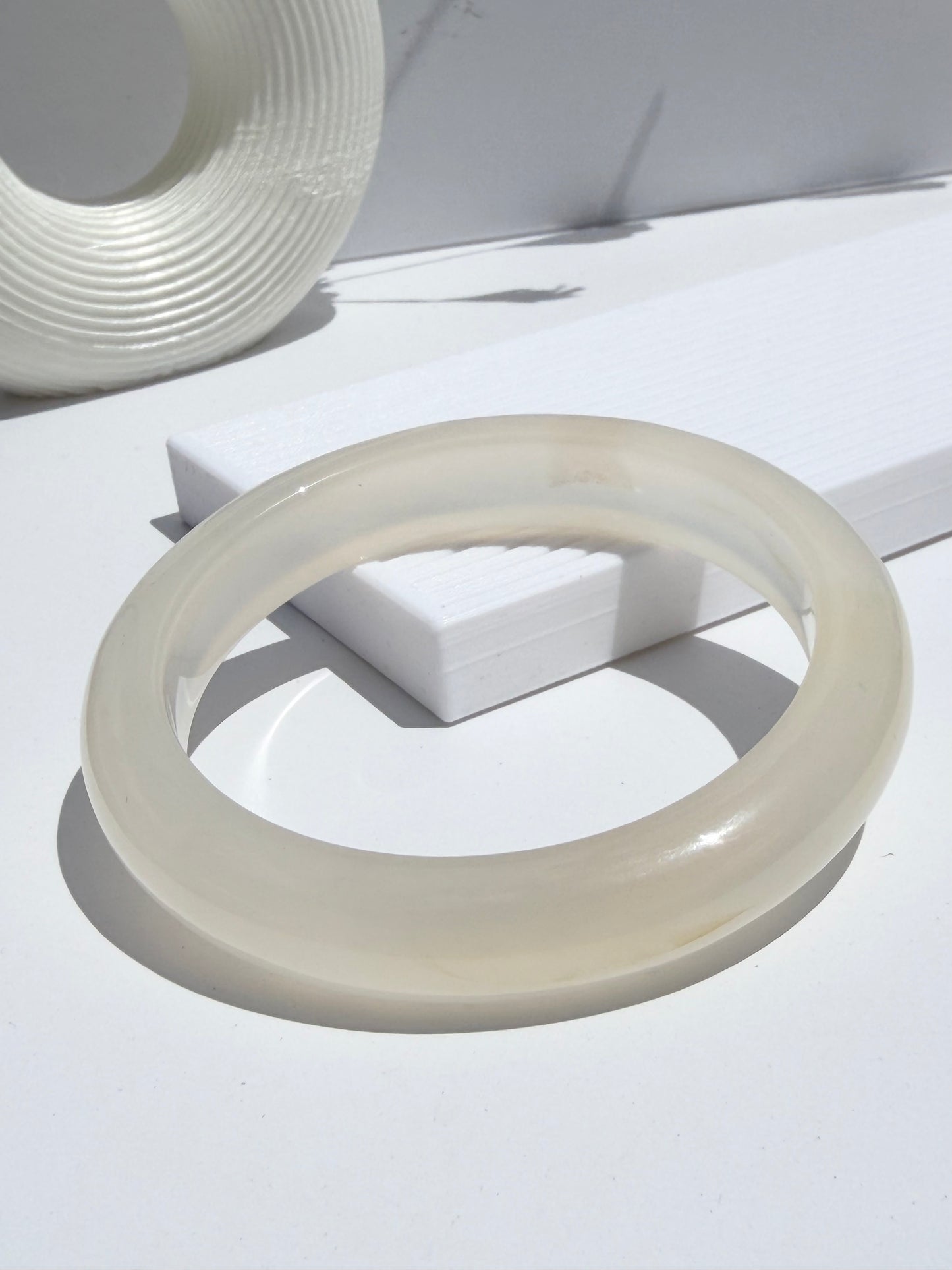 Natural Agate Bangle – Moonlit Silk