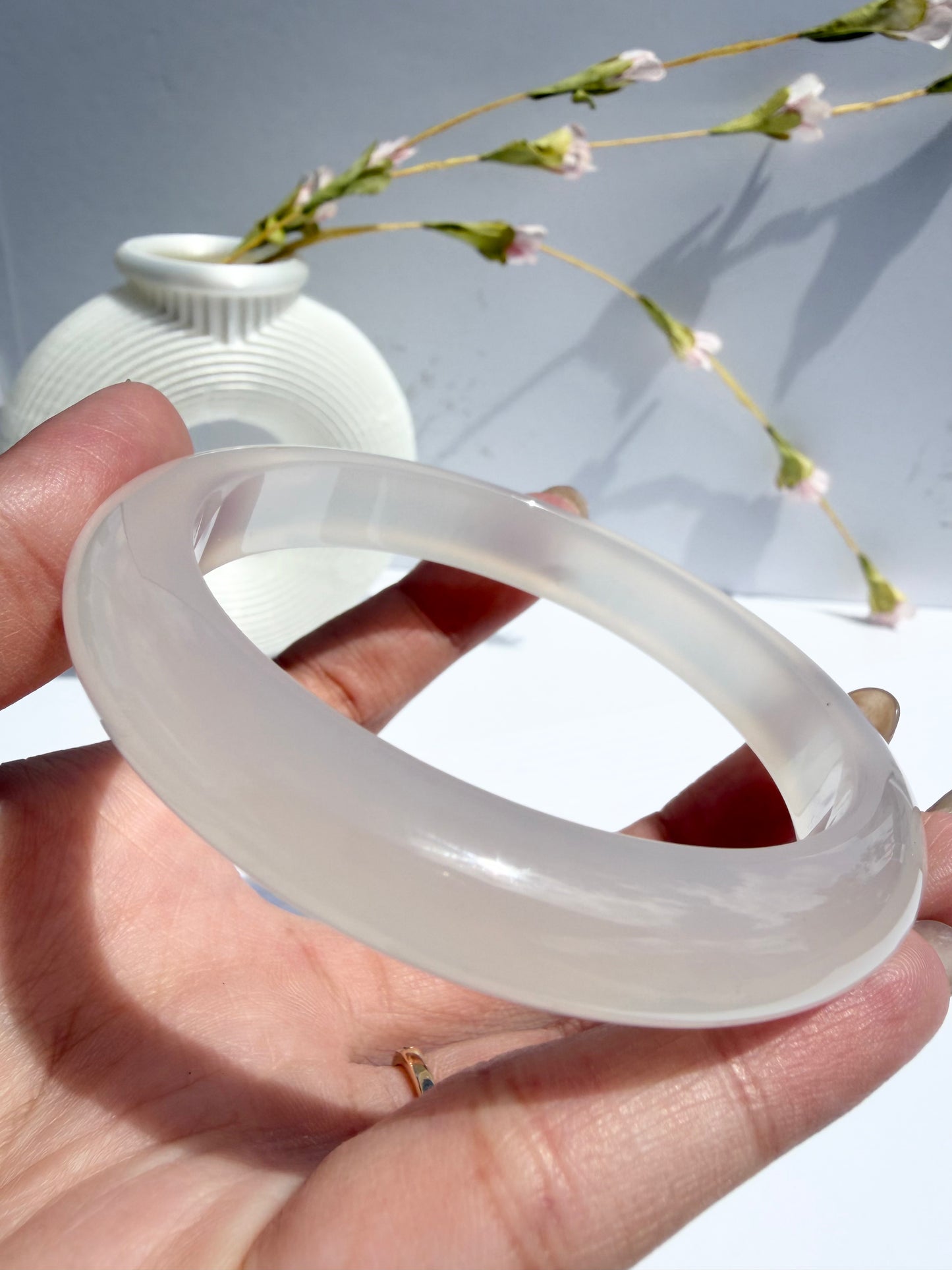 Natural Agate Bangle – Moonlit Silk