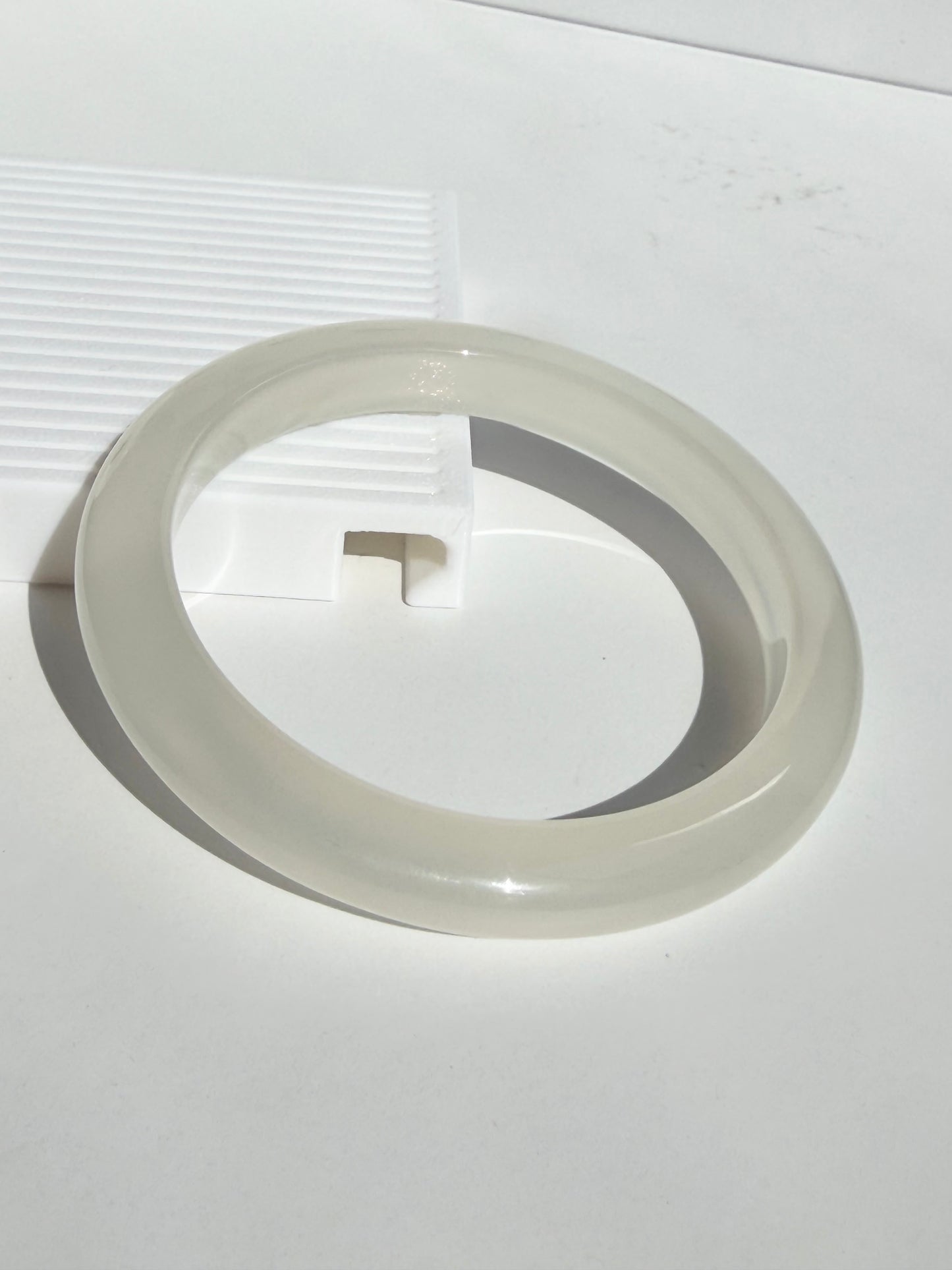 Natural Agate Bangle – Moonlit Silk