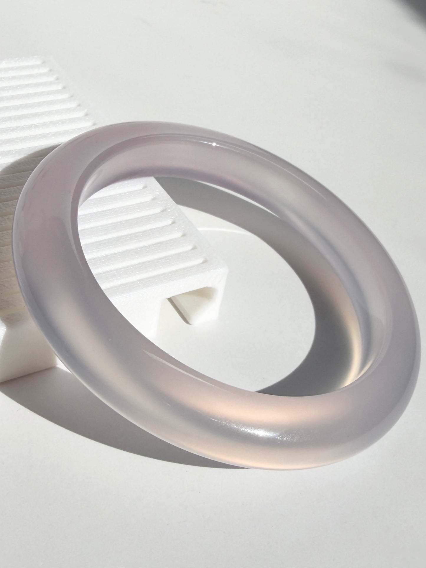Natural Agate Bangle – Moonlit Silk