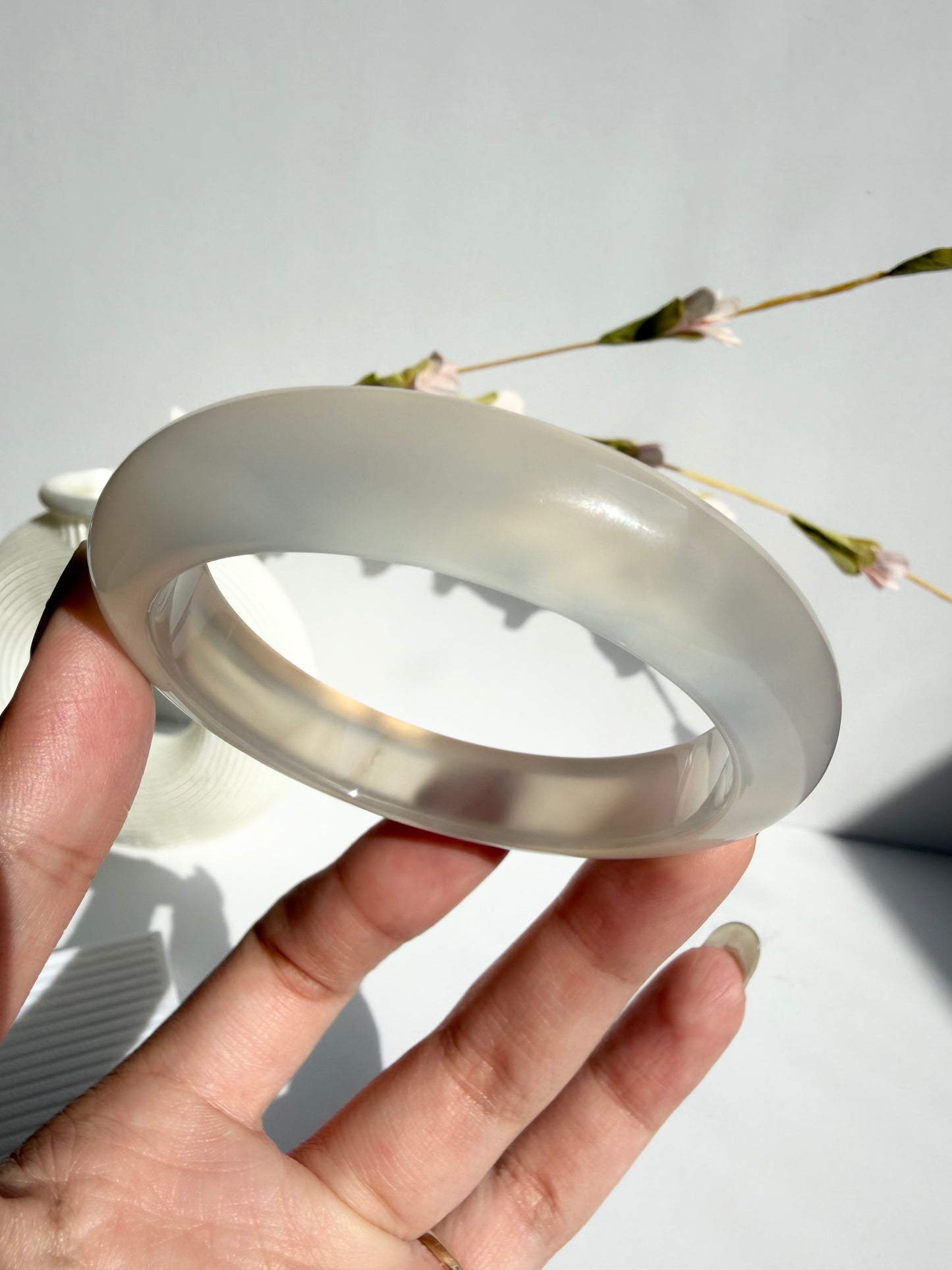 Natural Agate Bangle – Cloud Blush