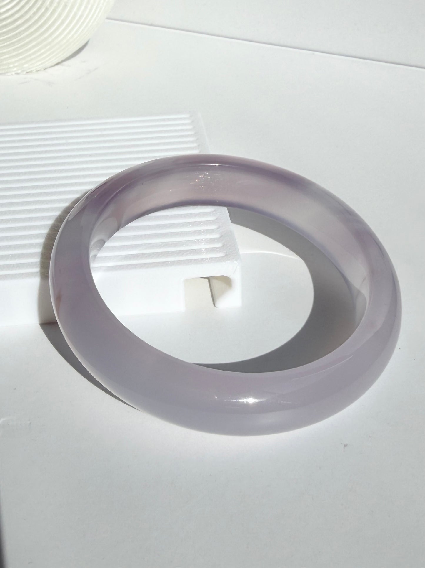 Natural Agate Bangle – Lavender Veil