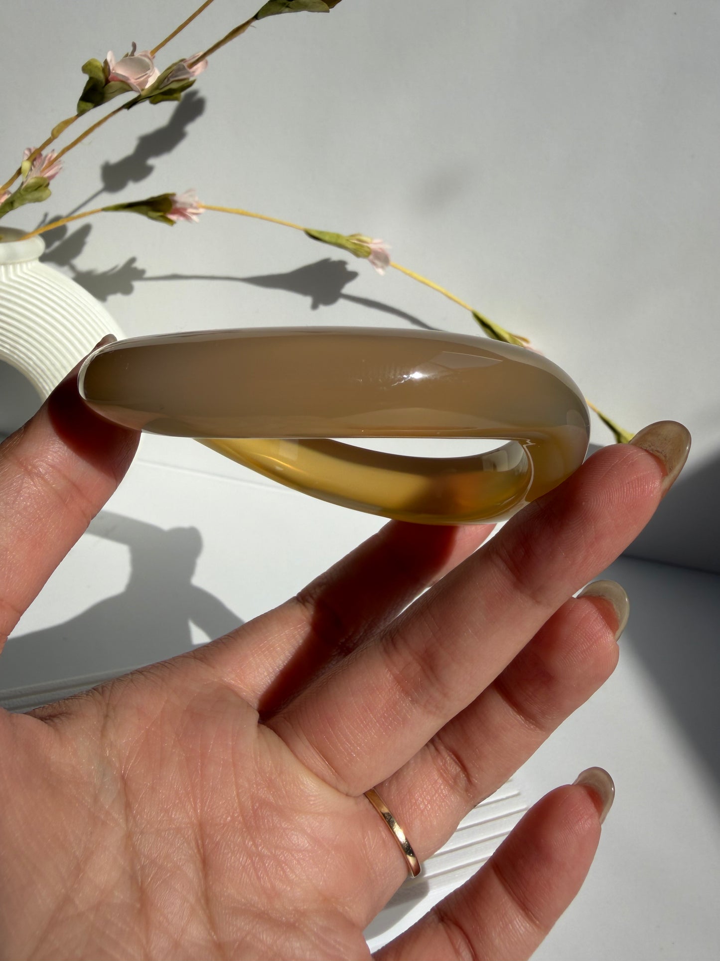 Natural Agate Bangle – Golden Drift