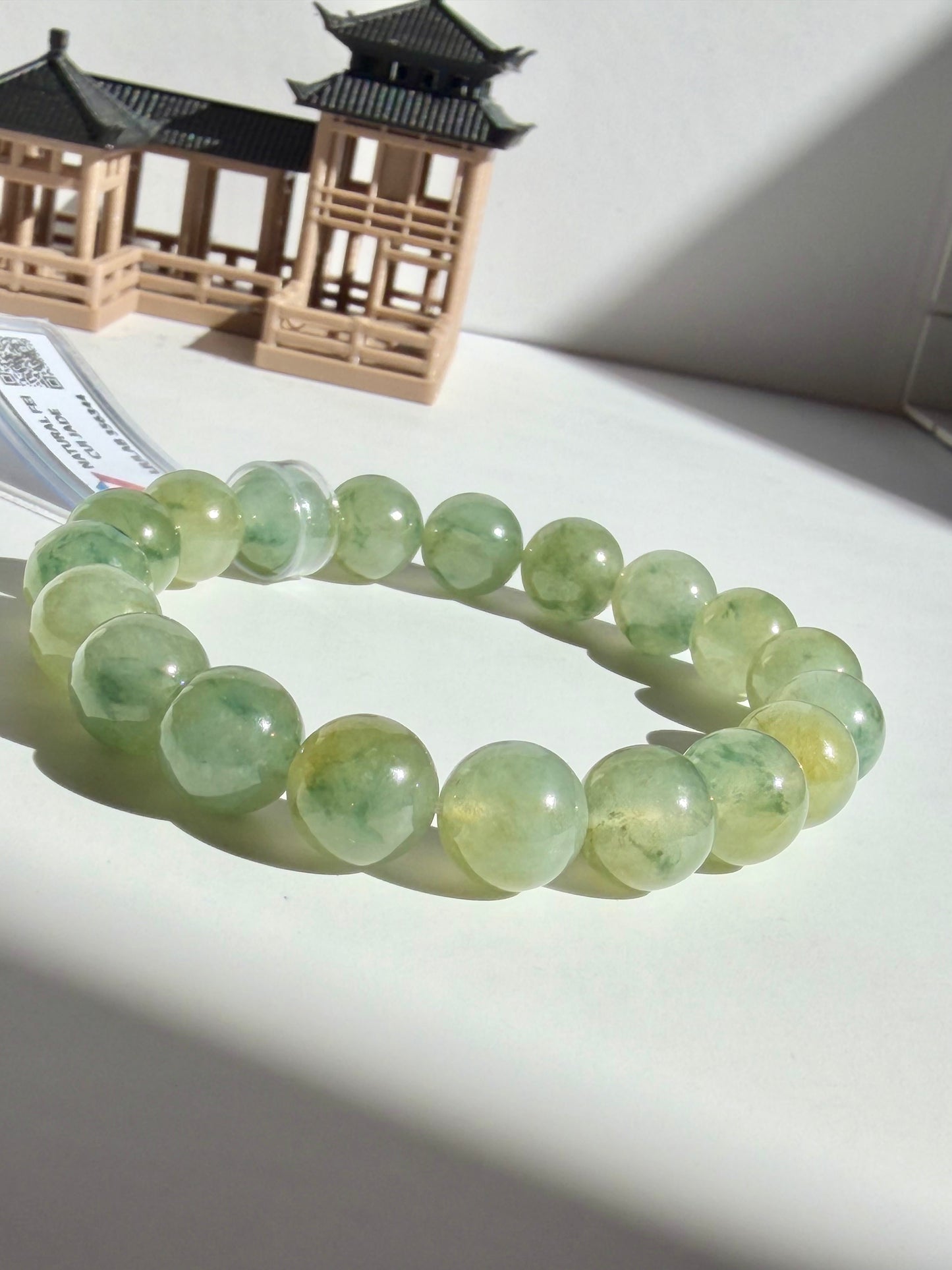 Natural Grade A Jadeite Jade Bracelet – Icy Green Floating Flower Jade