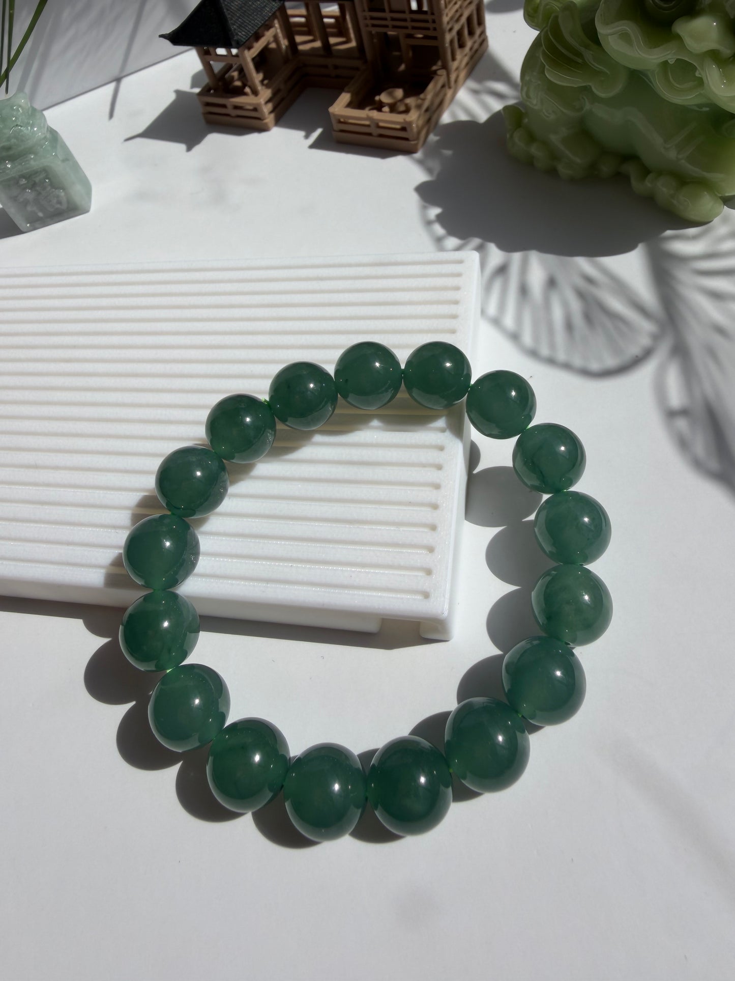Guatamalan Type A Jadeite Jade Bracelet - Vòng Ngọc Guatamala